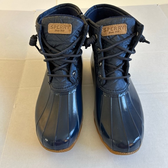 Sperry Duck Boots Women (Size 10 Wide) Salt Water quilted Dark Blue. - Picture 2 of 6